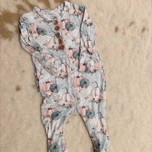 Posh peanut pumpkin pajamas/ play suit
